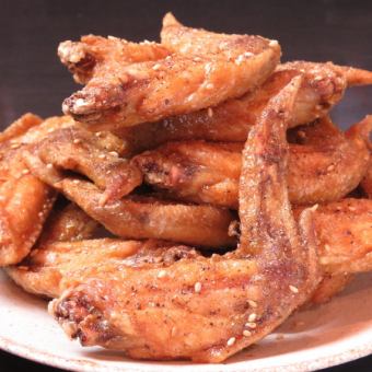 ≪Specialty! ≫ Deep-fried chicken wings (5 pieces)