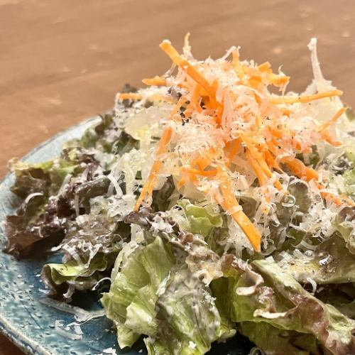 シーザードレッシングのおさけサラダ