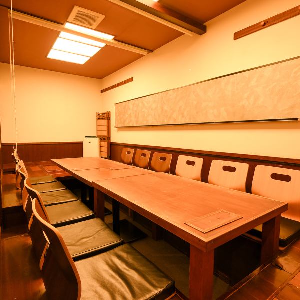 柏駅から徒歩5分に位置する好立地なお店です。ご宴会の際にも駅から近いですので当店のご利用がオススメです。