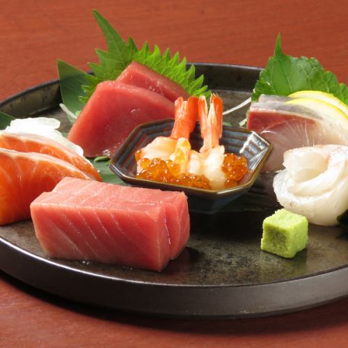 刺身盛り合わせ