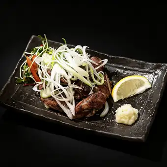 名物 白レバー鉄板焼き
