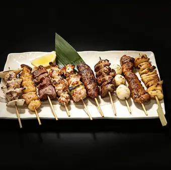 鳥王焼き鳥十種盛り
