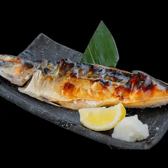 鯖の炉端焼き