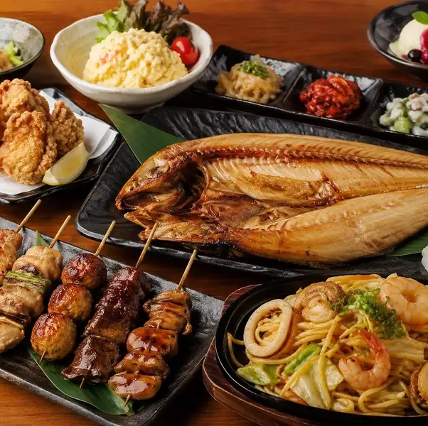 貸切OK！【鳥王★炭火コース】2H生ビール付飲み放題！特大シマホッケなどを堪能〈全8品〉5000円→4000円