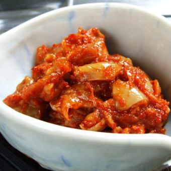 Kimchi, seared cucumber, chilled tomato, shallot