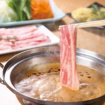 【夏の宴5/25~8/23】黒豚担担しゃぶしゃぶ鍋コース 全9品<スタンダード飲み放題付> 5,000円