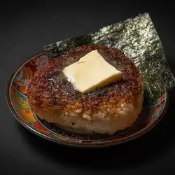 罪深い炙りバター揚げおにぎり