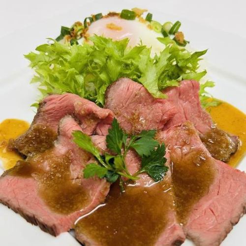 【午餐】国产牛肉烤牛肉配自制溏心蛋