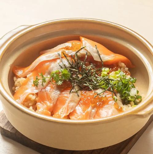 以新鲜海鲜菜肴而闻名