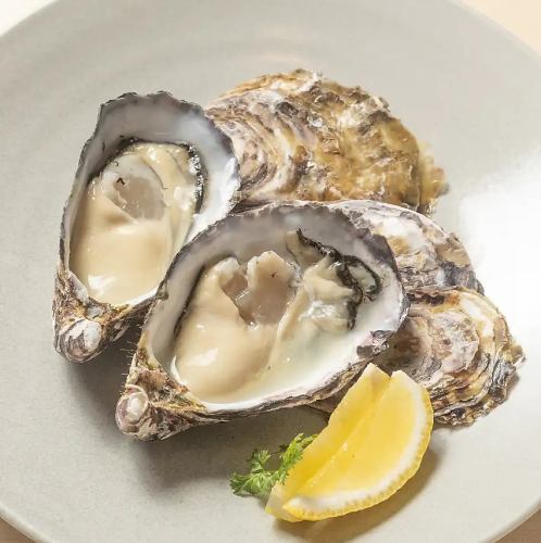 充分发挥食材的美味☆提供绝品牡蛎料理!