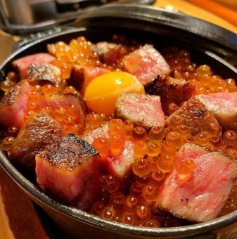 Sendai beef and salmon roe cooked rice