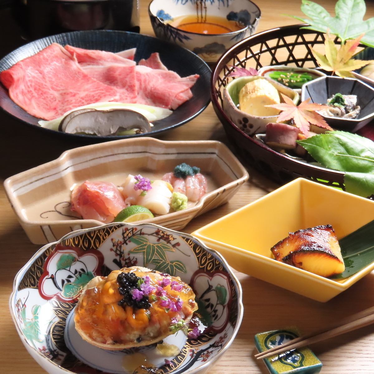 季節の恵みを活かした繊細な調理。北陸の風土を感じる料理を…。