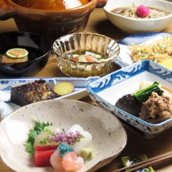 【北陸の旬でちょっと贅沢に】ひと時おまかせコース　＊お料理9品 8,800円（税込）