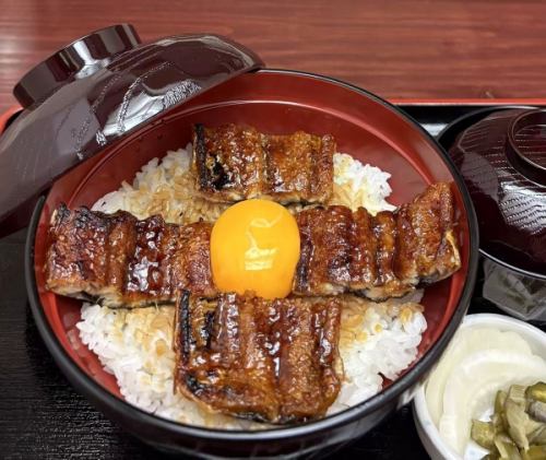 うな丼（黄身あり）