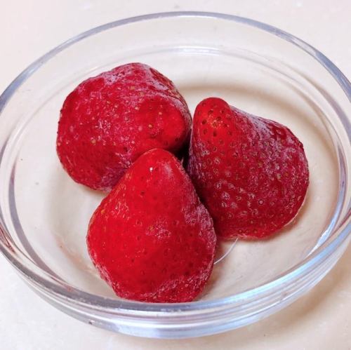 草莓牛奶冰