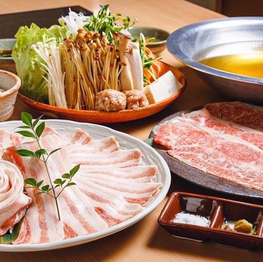 我們提供三種使用 Agu 豬肉的涮涮鍋套餐。