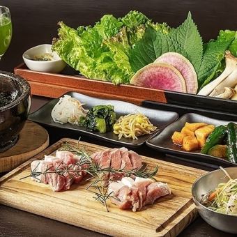 [All-you-can-eat Samgyeopsal] Satsuma Chami Pork Taste Comparison & All-you-can-eat over 20 kinds of vegetables 2,980 yen