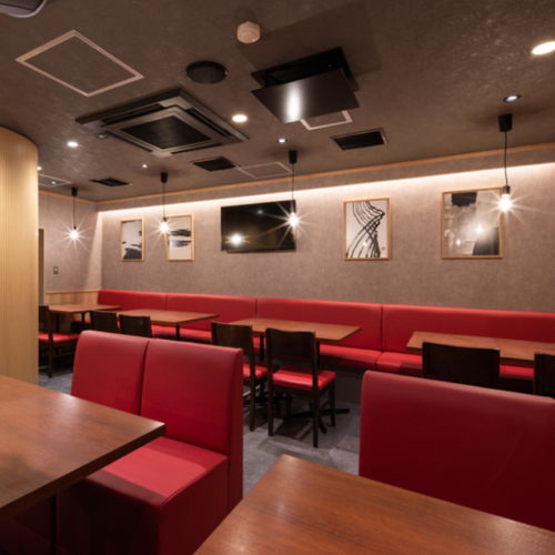 大人数対応の柔軟なお席♪