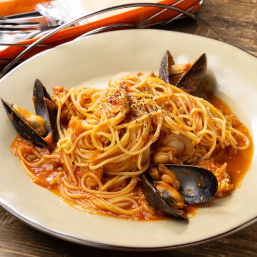 Tomato sauce pasta with lots of seafood