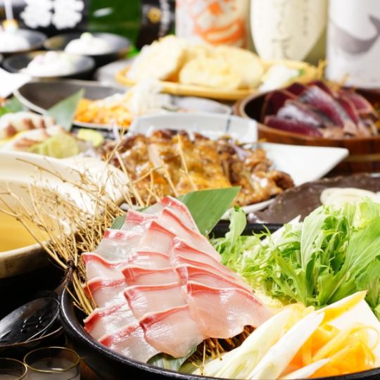 「限時鰤魚涮鍋」和著名的鰹魚草烤一起，夢想成真！推薦雙主菜和無限暢飲。