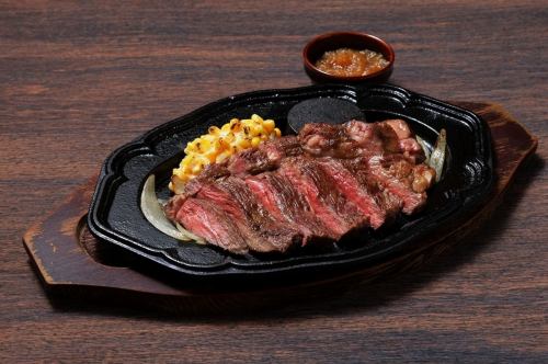 アンガスビーフステーキ(オニオンソース)