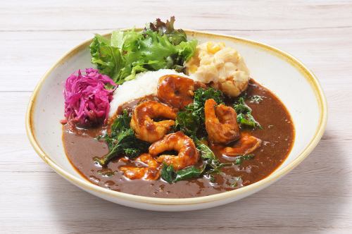 グリルシュリンプとケールのカレー