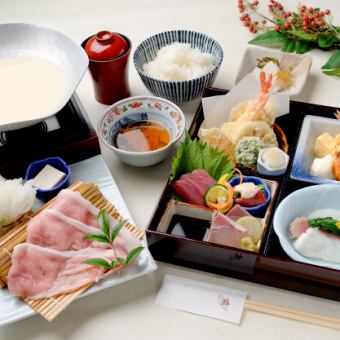 京都日吉豚の豆乳小鍋と松花堂御膳（秋） 3,500円（税込）