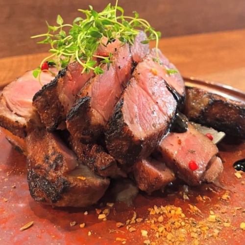 特選国産牛赤身肉～本日のおまかせ部位～