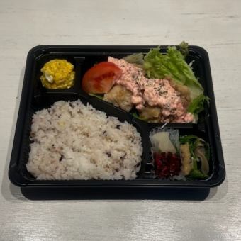 唐揚げ弁当