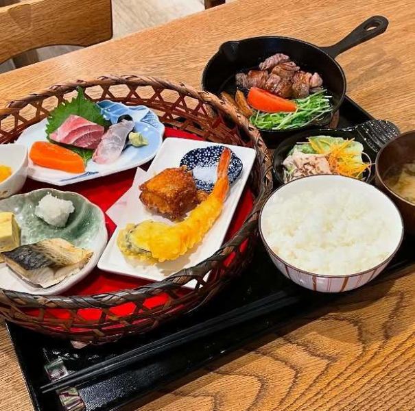 《ランチ限定》『花籠定食』おかず沢山！ボリューム満点！たんぼ自慢のランチ！ぜひ一度ご賞味ください♪