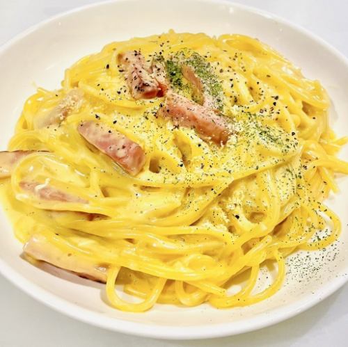 ベーコンカルボナーラ