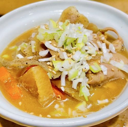 特製モツ煮込み