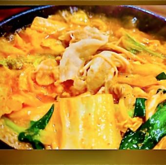 豚バラにんにくキムチチゲ
