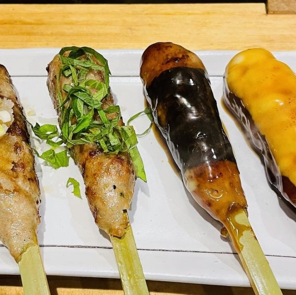 《大人気》焼き鳥盛り合わせ!〈焼鳥7本盛り合わせ〉、〈つくねセット〉、〈ささみセット〉をご用意!