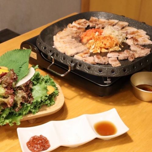 大人気のサムギョプサル♪