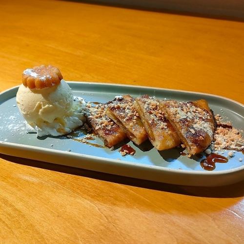 ホットックのアイス添え