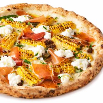 Grilled corn and prosciutto pizza with truffle flavour