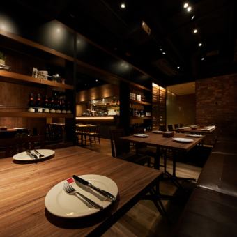 会社や買い物帰りにもぴったりのお席♪