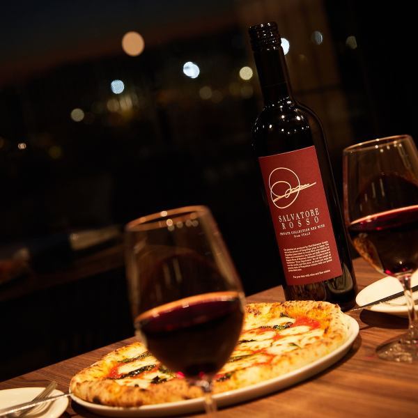 多彩なワインとオリジナルカクテルで乾杯！