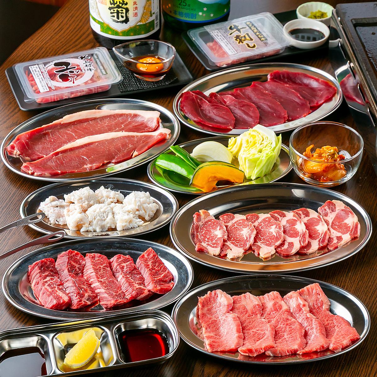 こだわり自家製タレでお肉の旨味が加速◎座敷完備で家族や友人とリーズナブルに堪能♪