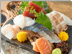 【鮮魚】お刺身盛り合わせ