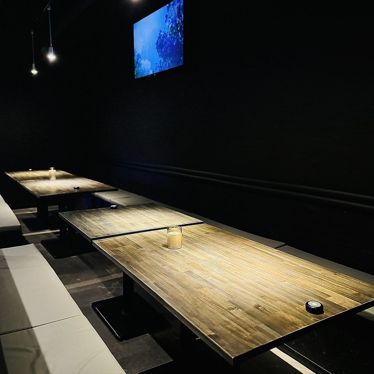 Enjoy a ladies' night out course with all-you-can-drink sparkling wine in a relaxing private room.