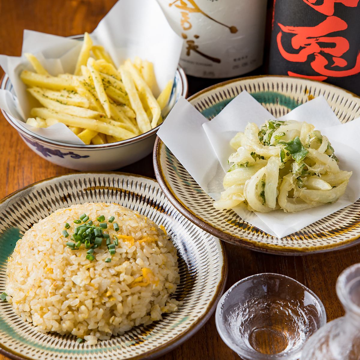 明るい雰囲気の店内で、お客様を元気に！一人でも気軽に楽しめるアットホームな空間♪