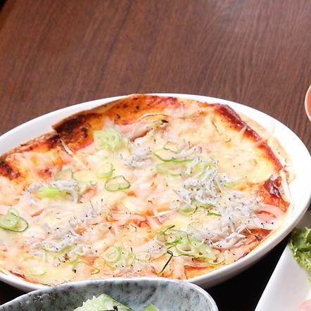 本日のきまぐれピザ