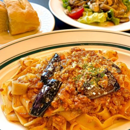 [Lunch plan] Choose from 3 main dishes ◆ Comes with homemade focaccia and salad 1,430 yen (tax included)