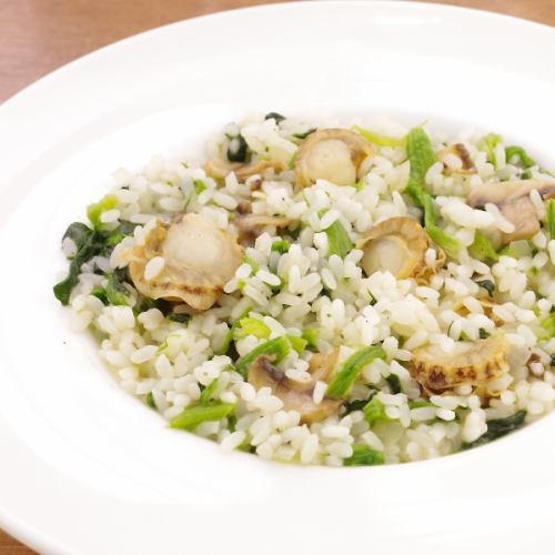 Baby scallop and spinach risotto