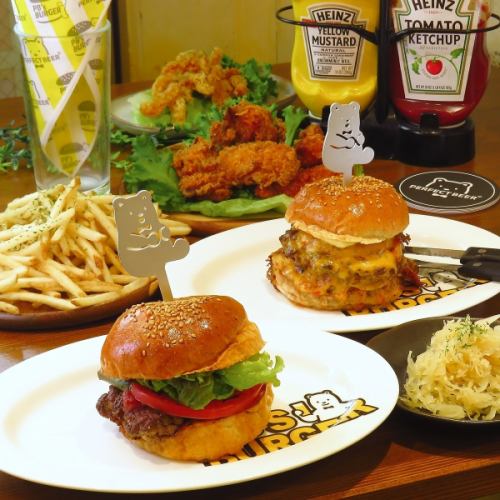 【赤羽駅徒歩0分!】ビールで蒸す !?極上バーガーを堪能