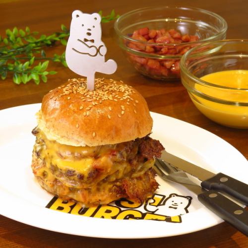 ビールで蒸した100%牛肉パティバーガー