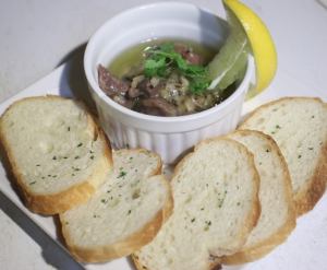 砂ずりのアヒージョ