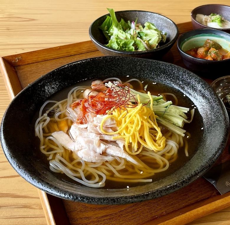 [Single item] Colorful Morioka cold noodles